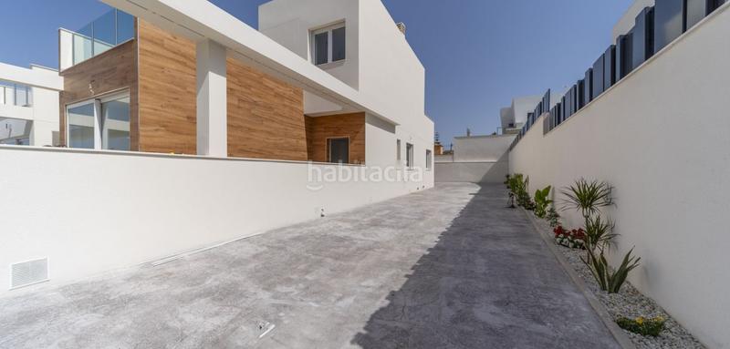 Foto 8ef84eaa-6bda-417e-8641-ecef65d3934d. Chalet  en venta en Aguas Nuevas, 3 dormitorios. en Torrevieja