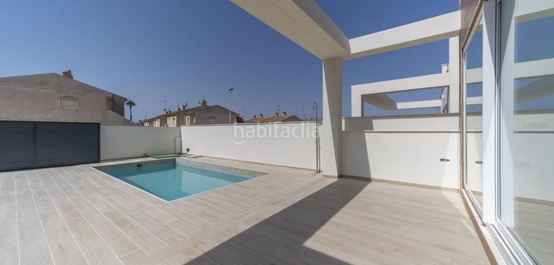 Foto f3ac6454-2126-45c4-a62b-c2620d9e9a4b. Chalet  en venta en Aguas Nuevas, 3 dormitorios. en Torrevieja