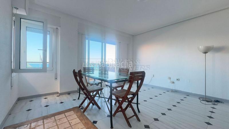 Foto 4f3f54ab-aae9-4aa8-a39a-f02f5e8ff0c5. Location appartement dans mariano ruiz canovas 31 dans Torrevieja