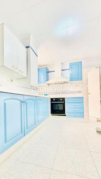 Foto d3ce03ac-8b32-443c-a99a-ca3f756e6e86. Piso  en venta en centro, 3 dormitorios. en Las Piscinas Naturales Torrevieja