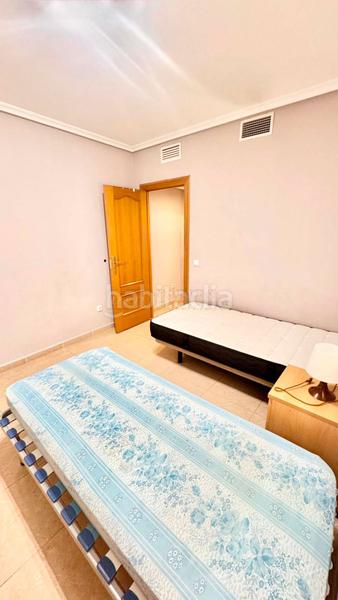 Foto a424aeaa-440d-46b8-be65-9c2356263085. Attique dans Puerto Deportivo Torrevieja