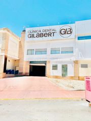 Alquiler Parking coche en Malaquita 4. Garaje en alquiler en la zenia.