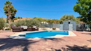 Xalet a Peña de las Águilas. Chalet en venta en urbanizaciones, 3 dormitorios.