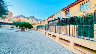 Maison jumelée à Molins - Campanete - San Bartolomé. Adosado en venta en los huertos, 4 dormitorios.
