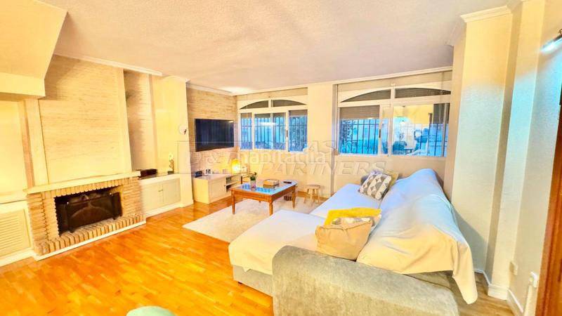 Foto a6e42cef-c99e-4c3e-be93-8f333b8eb814. Casa adossada amb calefacció aparcament a Orihuela ciudad Orihuela