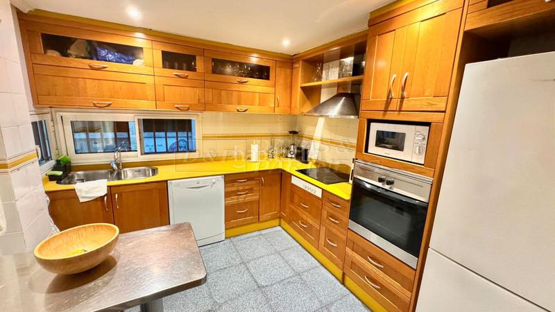 Foto be5bca8c-cea1-4408-a219-6fee7a31a7b6. Casa adossada amb calefacció aparcament a Orihuela ciudad Orihuela