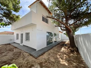 Chalet à Montepinar - La Aparecida - Raiguero. Chalet en venta en la aparecida, 3 dormitorios.