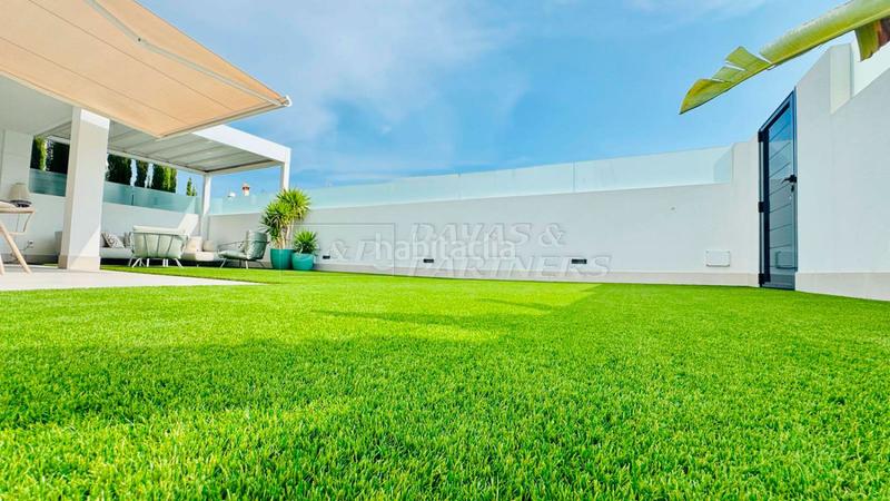 Foto 6c3118a3-d4e8-4e2f-b393-54e5c564069d. Casa adossada amb calefacció aparcament a La Veleta Torrevieja