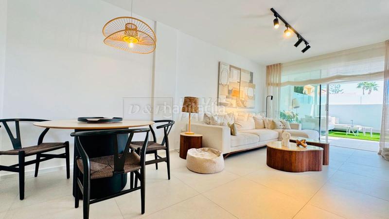 Foto a33630f5-0ef3-49cb-8e58-aa8c24226ecf. Casa adossada amb calefacció aparcament a La Veleta Torrevieja