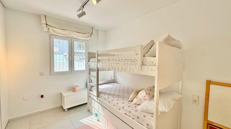 Foto a653e201-b9b4-4a6b-90f7-28e2a1d4331b. Casa adossada amb calefacció aparcament a La Veleta Torrevieja