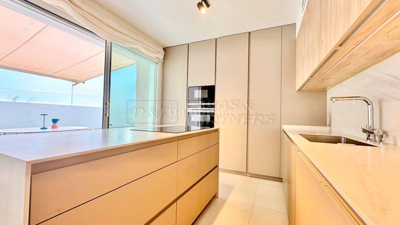 Foto af903b26-4fcc-4039-89fc-2dbdf4c4a3a1. Casa adossada amb calefacció aparcament a La Veleta Torrevieja