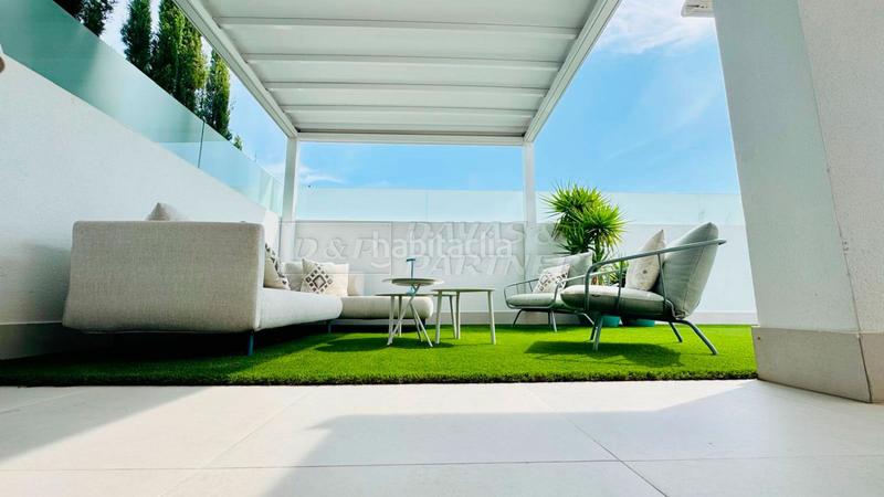 Foto fb3cbd72-0497-44d2-8da9-ed6a28012be7. Casa adossada amb calefacció aparcament a La Veleta Torrevieja