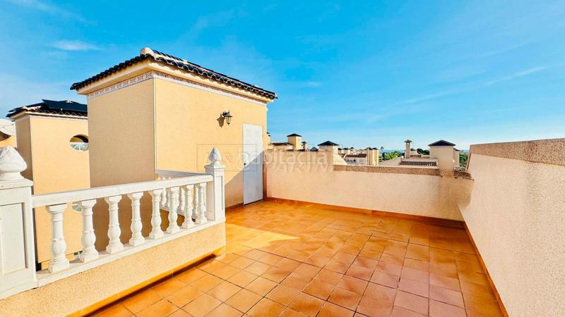 Foto 3a6d27ff-fea1-40e9-893c-d075c72de289. Semi detached house in báltico 12 in Lomas de Cabo Roig - Los Dolses Orihuela