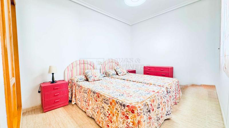 Foto f9b9f9b6-6eaa-4f12-a9df-fabb27487179. Semi detached house in báltico 12 in Lomas de Cabo Roig - Los Dolses Orihuela