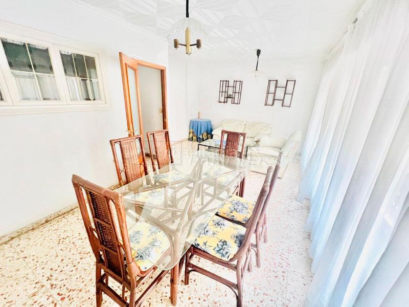 Foto ceca0b76-b0b0-491b-ba61-4f028f4ef306. Location local commercial dans Orihuela ciudad Orihuela