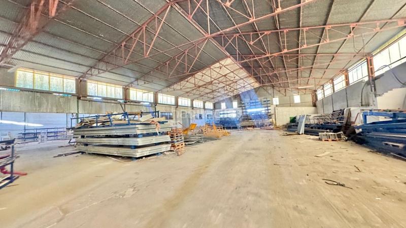 Foto d93fd3dd-87a4-4371-ad9a-9721f168e706. Nau industrial a Rafal