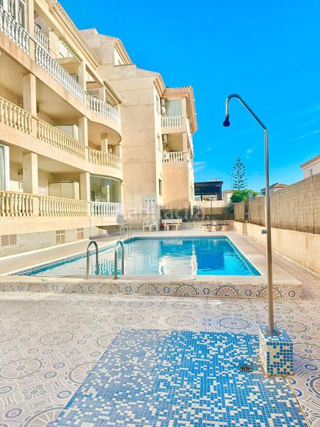 Foto 79c27e38-7f2f-4f30-8ad9-f070ea0aa41b. Etagenwohnung mit parking pool in Playa Flamenca Orihuela