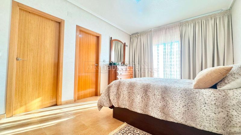 Foto ce1e62c0-fad5-46be-9ba9-84eab551295c. Casa adossada amb aparcament a Montepinar - La Aparecida - Raiguero Orihuela