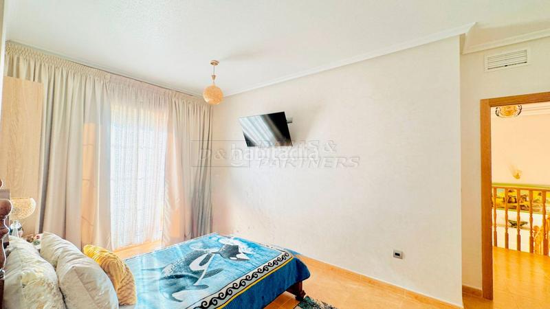 Foto ebbc78cb-fcdb-4062-80cc-f847ecb7310b. Casa adossada amb aparcament a Montepinar - La Aparecida - Raiguero Orihuela