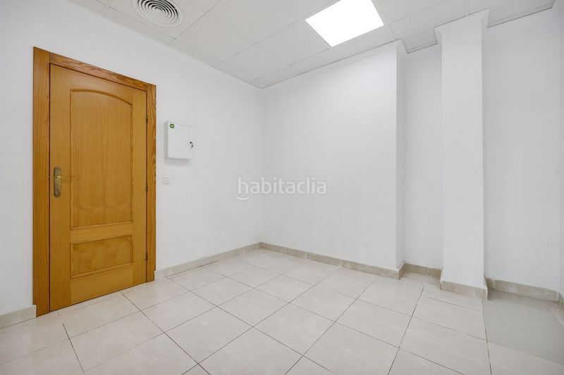 Foto 64df39b0-6ac5-4fa6-8815-ec524a70ee86. Business premise in alfredo nobel 119 in Zona los Frutales Torrevieja