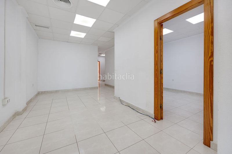 Foto bda5d212-3976-4c28-8b8a-5320cf2f1f55. Business premise in alfredo nobel 119 in Zona los Frutales Torrevieja
