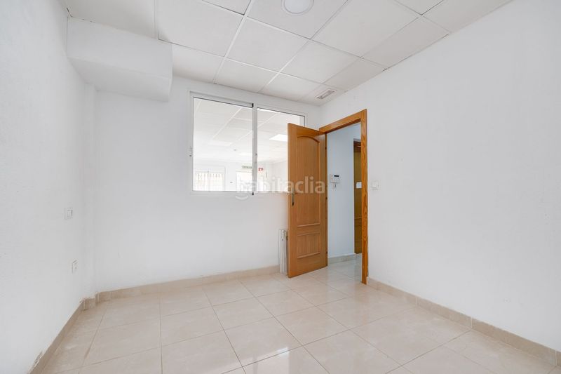 Foto de5c9a0a-2301-4510-8325-85280874a99a. Business premise in alfredo nobel 119 in Zona los Frutales Torrevieja