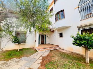 Casa  Plaza antonio vicea. Bungalow en venta en playa flamenca, 2 dormitorios.