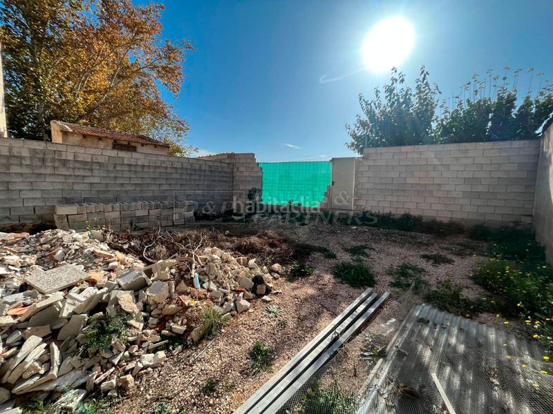 Foto c8427366-61d3-44cc-85a6-ffa0e5d7127b. Terreny residencial a Orihuela ciudad Orihuela