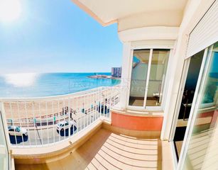 Affitto Appartamento in Doctor mariano ruiz canovas 35. Piso en alquiler en playa de los locos, 3 dormitorios.