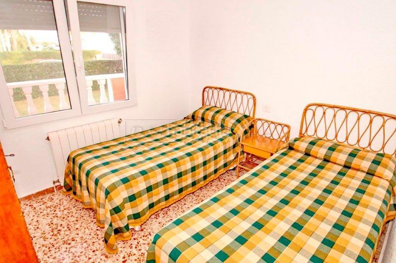 Foto 104a328b-4f25-4400-8878-39cac27350b1. Chalet villa en venta en La Veleta, 5 dormitorios. en Torrevieja