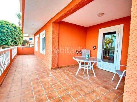 Foto 3de0a7e4-834b-41da-b316-7dee5e82e582. Chalet villa en venta en La Veleta, 5 dormitorios. en Torrevieja