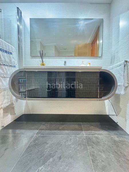 Foto e8effd55-932d-4cb3-b0d4-8bc766e1de61. Pis a españa 32 a Orihuela ciudad Orihuela