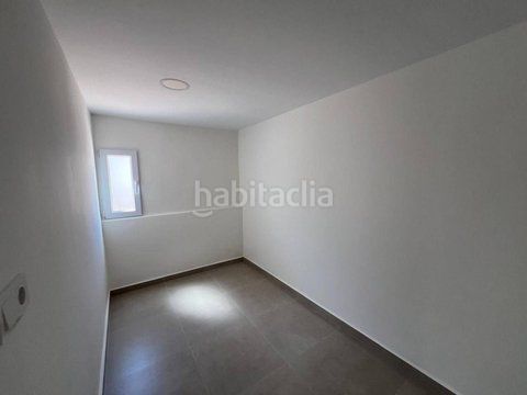 Foto 01933ec8-e02d-45fe-a3b7-b99ab7cd9245. Casa adossada amb calefacció aparcament a Zona los Frutales Torrevieja