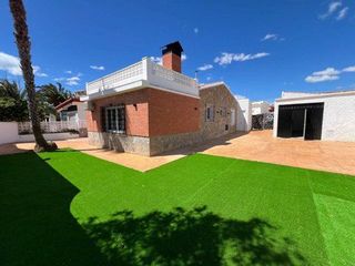 Reihenhaus in Zona los Frutales. Adosado en venta en las calas  los frutales, 3 dormitorios.