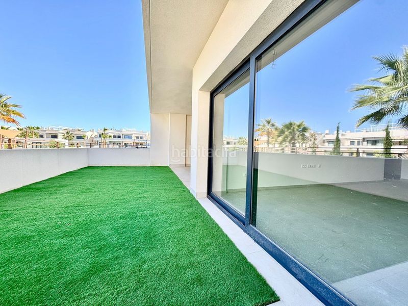 Foto a7d73a8f-81b7-4f80-a9c2-ce4b3ce2cc02. Planta baixa amb aparcament piscina a La Veleta Torrevieja