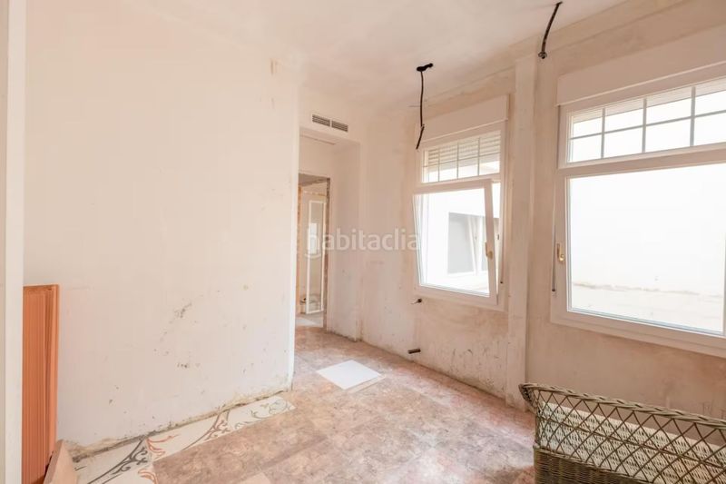 Foto 021cecfa-2c26-4eb1-93aa-ce310484a679. Edificio  en venta en centro, 7 dormitorios. en Orihuela