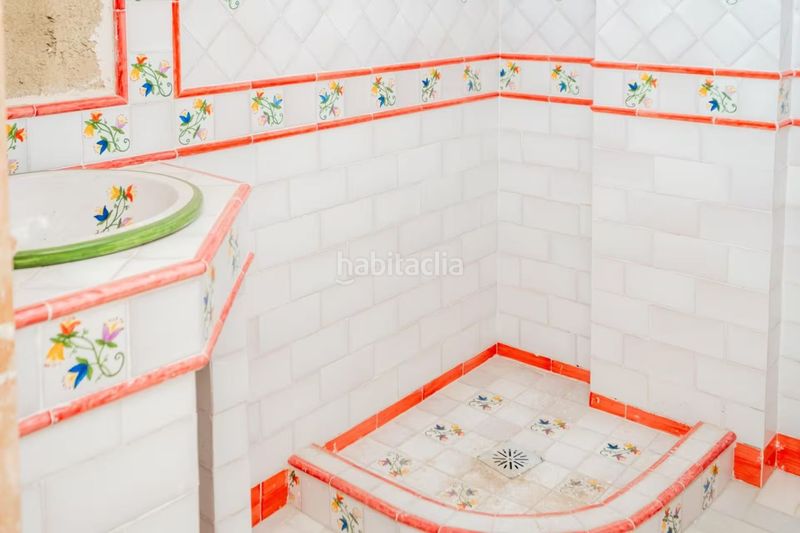 Foto d0666d04-96b6-4024-81e1-08fa43fc0f63. Edificio  en venta en centro, 7 dormitorios. en Orihuela