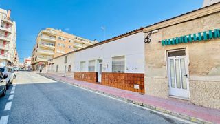 Terreny residencial  San julián 8. Solar en venta en torrevieja.