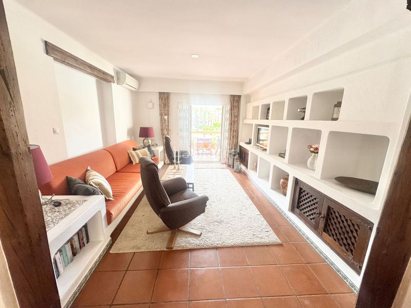 Foto 6250c596-279f-456c-ba0b-5be330d188a8. Apartament amb piscina a Zona Playa de los Locos Torrevieja
