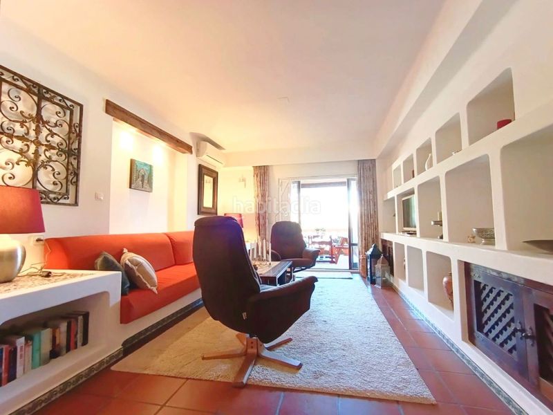 Foto 82e03dc6-b48f-48df-b12d-13a97db269e4. Apartament amb piscina a Zona Playa de los Locos Torrevieja