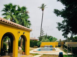 Masia a Desamparados - Hurchillo - Torremendo. Finca rúst. en venta en los desamparados, 3 dormitorios.