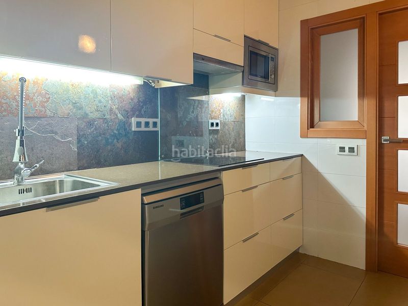 Foto 87fff293-f306-43d1-b47a-7f88d3484029. Xalet amb aparcament a Punta Prima Orihuela