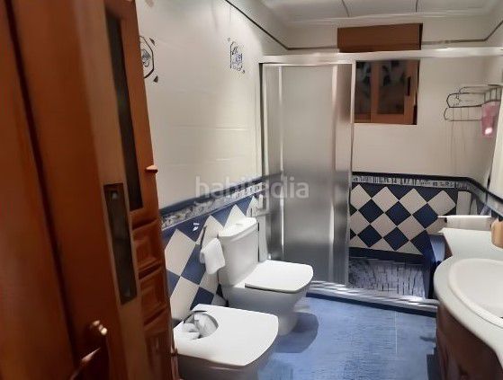 Foto e000b310-6149-4291-9fbe-886ec6f1bc89. Xalet amb aparcament piscina a Punta Prima Orihuela