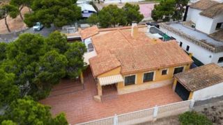 Xalet  Yate. Pareado en venta en punta prima, 3 dormitorios.