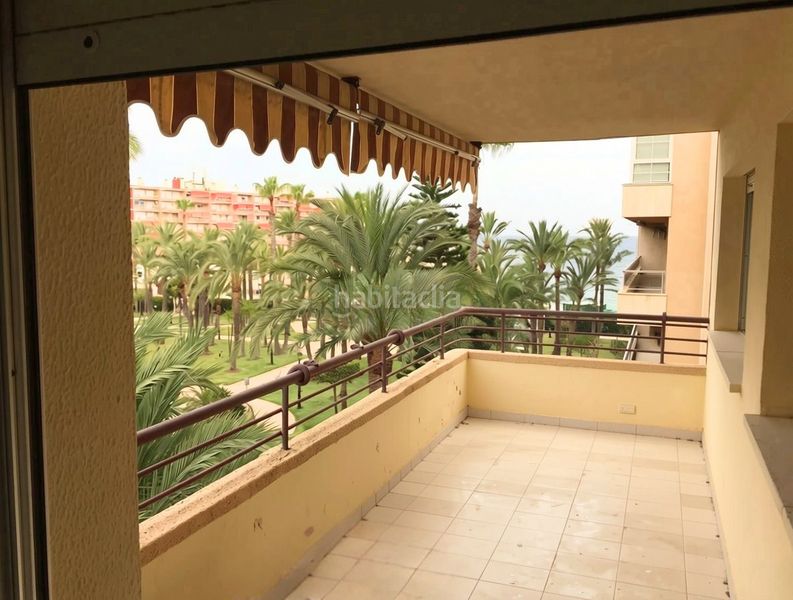 Foto 124f50c7-3176-49f8-92ed-cebca248aed6. Pis amb aparcament piscina a Zona Playa de los Locos Torrevieja
