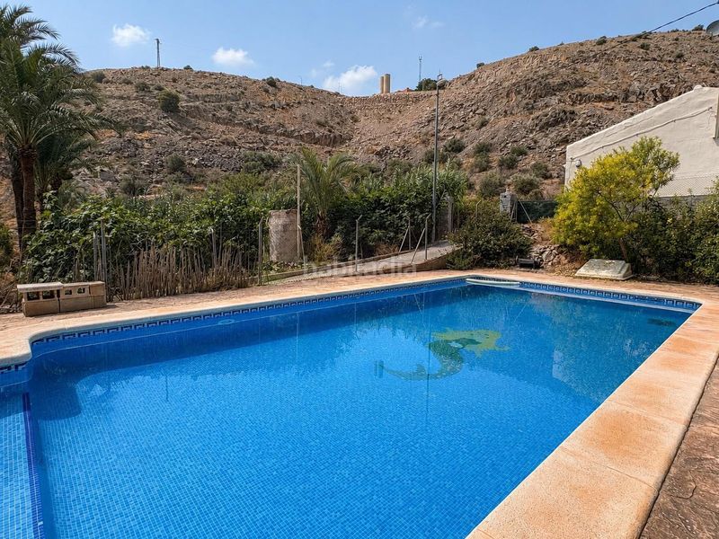 Foto c905dd4a-eade-4478-ae8b-78558d78ce7f. Chalet with pool in Montepinar - La Aparecida - Raiguero Orihuela