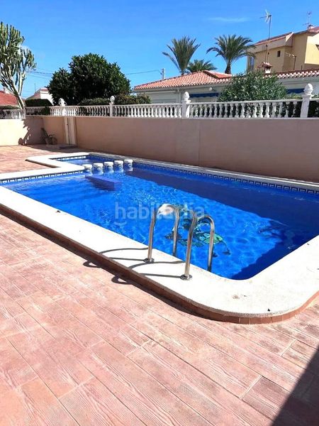 Foto 245e04d8-83a1-4624-a30c-50525b4c28fd. Pis amb aparcament piscina a Punta Prima Torrevieja