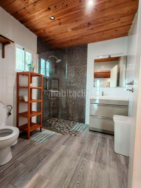 Foto 663243a1-b3ff-42fb-9552-57ee9746963a. Lloguer casa amb aparcament piscina a Lomas de Cabo Roig - Los Dolses Orihuela
