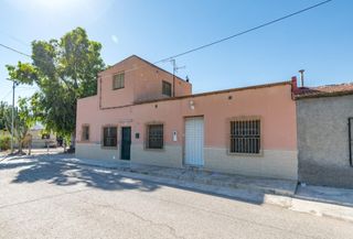 Chalet in Callosa de Segura. Chalet en venta en callosa de segura, 4 dormitorios.