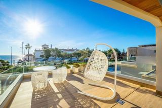 Chalet in Campoamor. Chalet en venta en campoamor, 4 dormitorios.